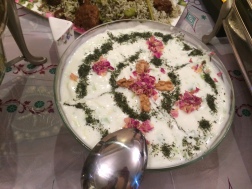 Yogurt iraniani